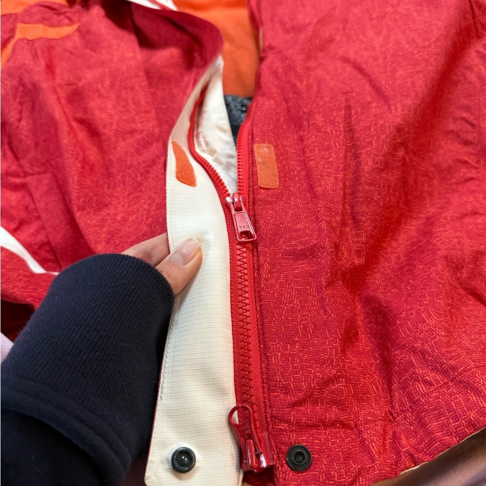 Women’s Columbia Jacket - Picture 6 of 17